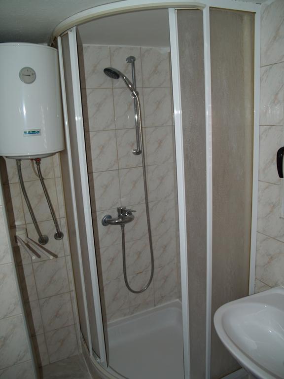 Apartment Nana 1 シベニク エクステリア 写真